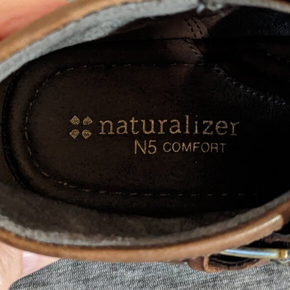 Naturalizer Ankle Booties - Picture 3 of 6